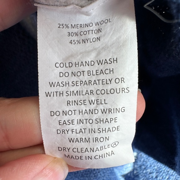 Zaket & Plover turtleneck sweater - Picture 4 of 4